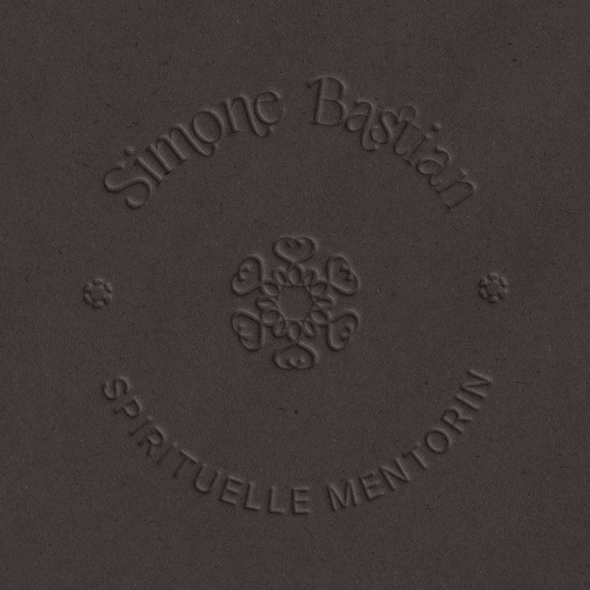 Spirituelle Mentorin Simone Bastian Webdesign Branding – Gestaltungsansicht 8 | CELA design